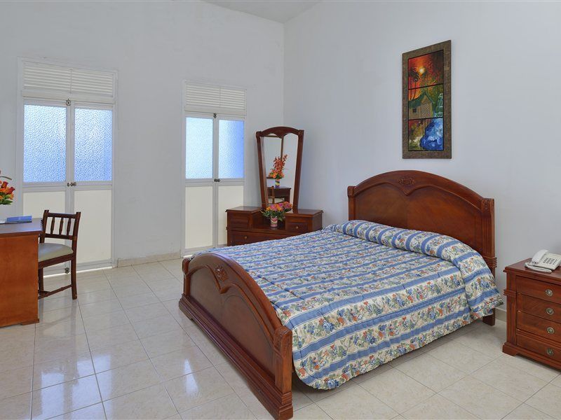Hotel Dorado Plaza Centro Historico Cartagena Kültér fotó